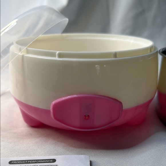 White and Pink Yogurt Maker with lid and instruction manual - Picture 4 of 9